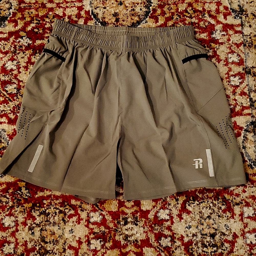 Runhit khaki green athletic quick dry shorts comfortable & breathable SMALL
